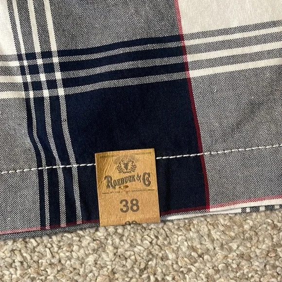 Host Pick! NWT Men’s Roebuck & Company Navy and White Plsid Shorts SZ 38 - Picture 4 of 9